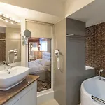 Hotel Bacolux Craiovita, 3*