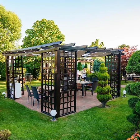 Bacolux Craiovita, Szálloda Craiova