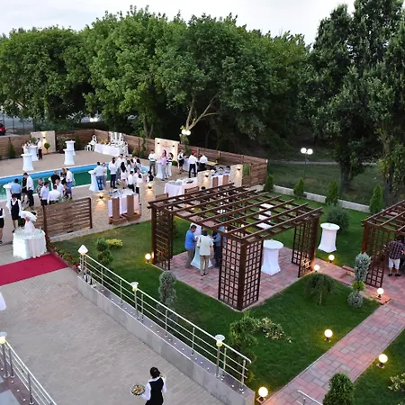 Bacolux Craiovita, 3*