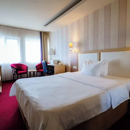 Bacolux Craiovita, Hotel Craiova