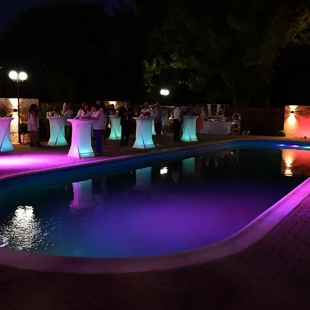 Szálloda Bacolux Craiovita, 3*