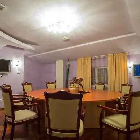 Otel Bacolux Craiovita,