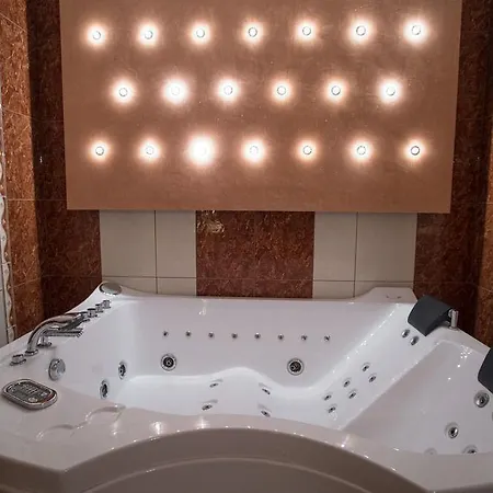 Bacolux Craiovita, 3*