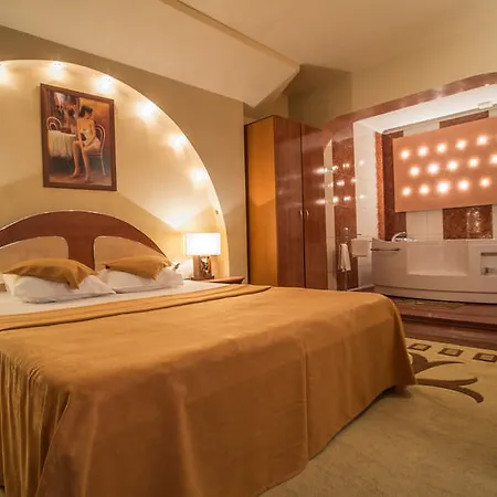 Bacolux Craiovita, Hotel