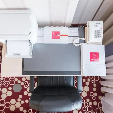 Bacolux Craiovita, Szálloda 3*