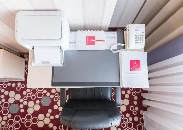 ホテル Bacolux Craiovita, 3*